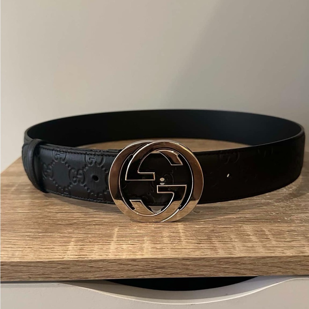 GUCCI SIGNATURE LEATHER BELT